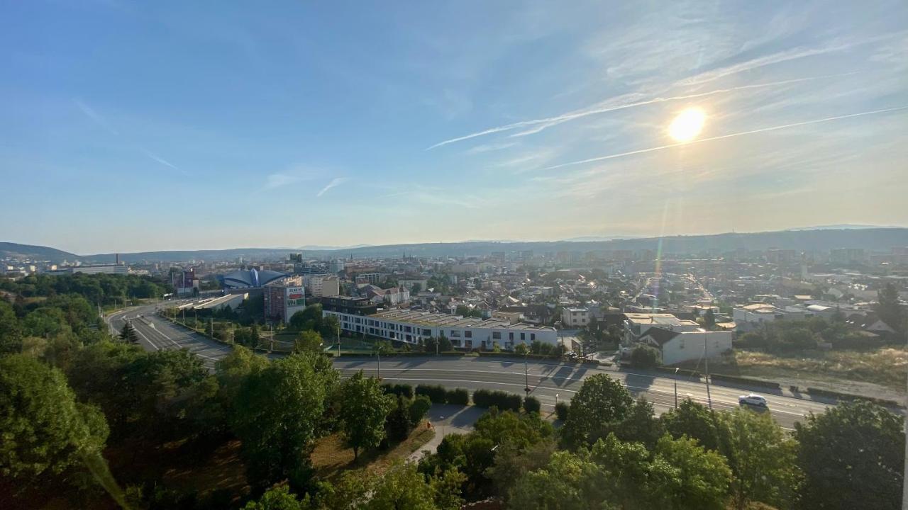 Monte Amnis Kosice Apartment エクステリア 写真